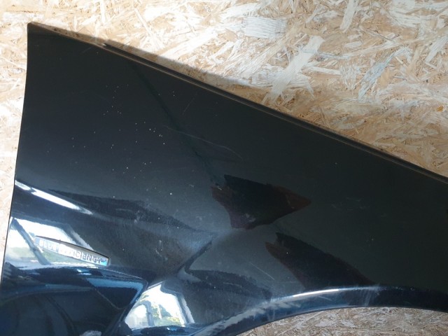 512236 Mercedes C, W204, 2009, Jobb Első Sárvédő, 4 Ajtóshoz.