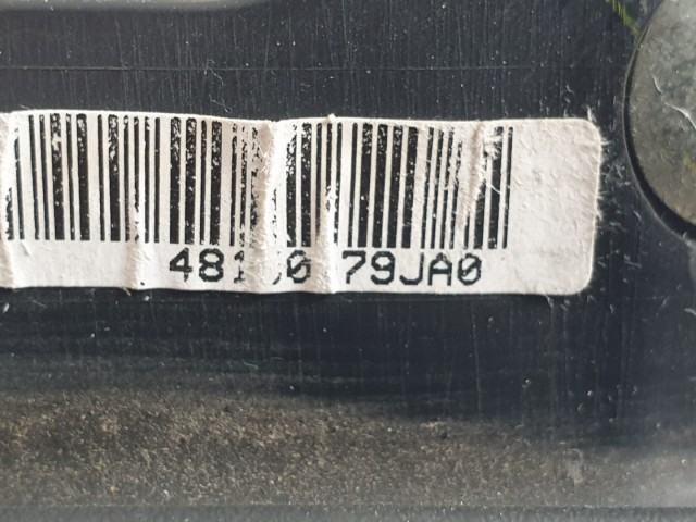 512261 Fiat Sedici 2010, Kormánylégzsák, Légzsák, 1 Csati, 3 Águ Kormányba.