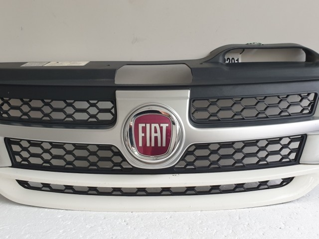 512291 Fiat Freemont 2011, Hűtőrács, Hűtőmaszk, Díszrács, 55000802.