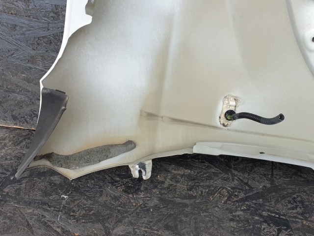 512309 Nissan Qashqai 2013, Bal Első Sárvédő.