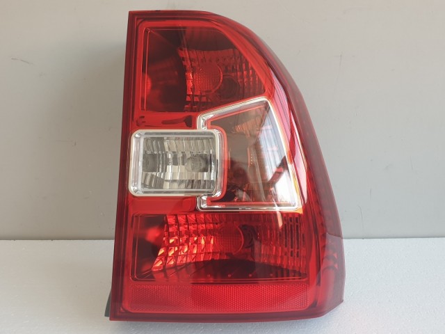 512099 Kia Sportage 2009, Jobb Hátsó Lámpa, 92402-030.