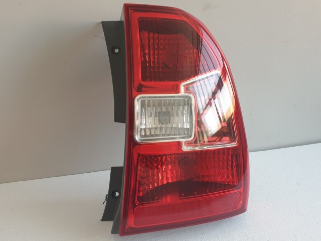 512099 Kia Sportage 2009, Jobb Hátsó Lámpa, 92402-030.