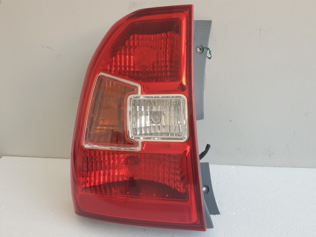 512100 Kia Sportage 2009, Bal Hátsó Lámpa, 92401-030.