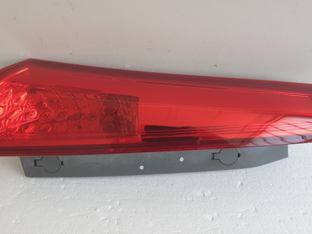 512104 Kia Ceed KOMBI, 2011, Bal Hátsó, Felső Lámpa, 92403-1H3.