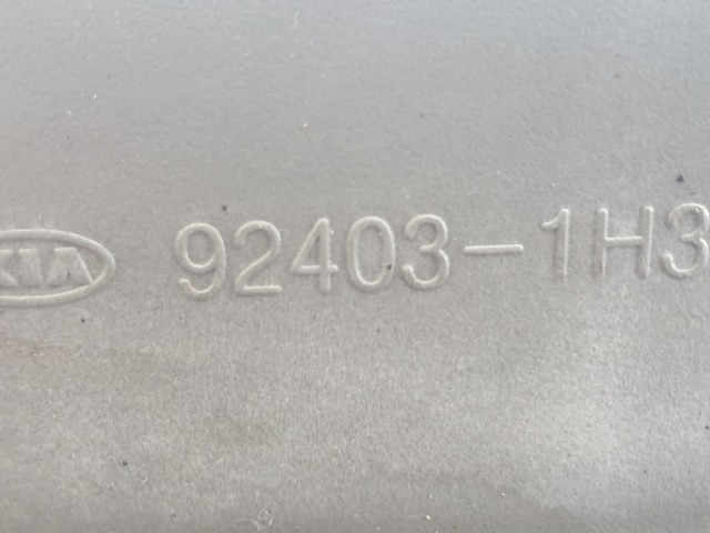512104 Kia Ceed KOMBI, 2011, Bal Hátsó, Felső Lámpa, 92403-1H3.