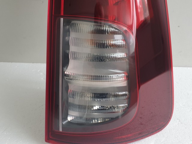 512110 Renault Espace 2008, Jobb Hátsó Lámpa. 8200394724.