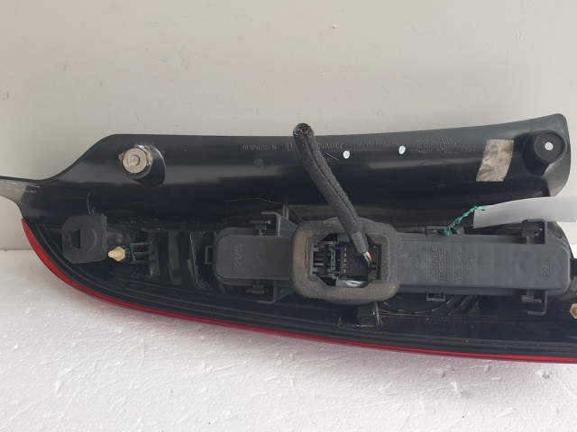 512110 Renault Espace 2008, Jobb Hátsó Lámpa. 8200394724.