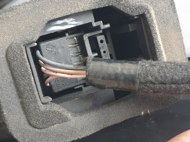 512110 Renault Espace 2008, Jobb Hátsó Lámpa. 8200394724.