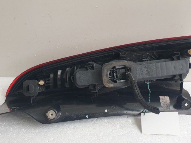512111 Renault Espace 2008, Bal Hátsó Lámpa. 8200394722.