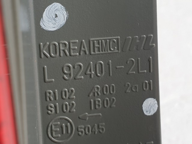 512126 Hyundai i30 Kombi, 2009, Bal Hátsó Lámpa, 92401-2L1.