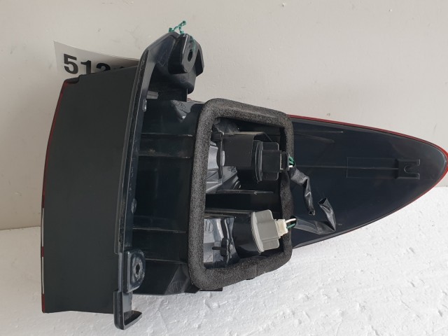 512129 Toyota Previa 2005, Bal Hátsó Lámpa, 28-171.