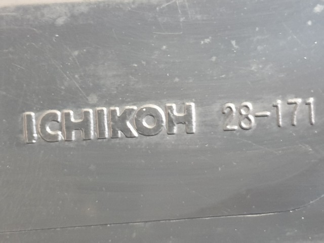 512129 Toyota Previa 2005, Bal Hátsó Lámpa, 28-171.