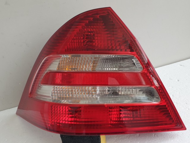 512131 Mercedes C, W203, 2005, Bal Hátsó Lámpa, 4 Ajtós, 