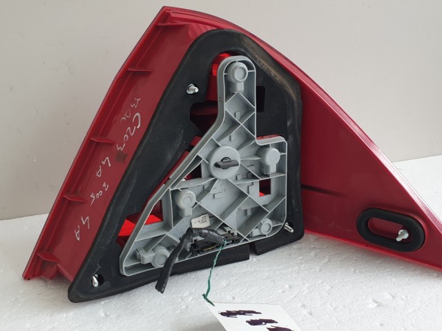 512131 Mercedes C, W203, 2005, Bal Hátsó Lámpa, 4 Ajtós, 