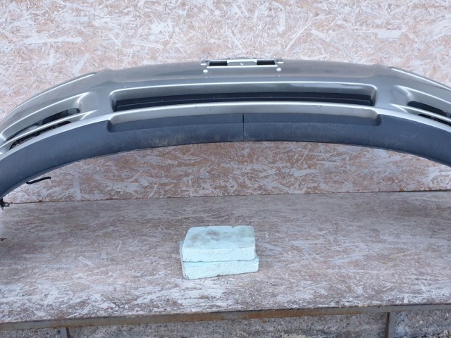 512413 Toyota Avensis T25, 2005, Ködlámpás Első Lökhárító, 52119-05160.