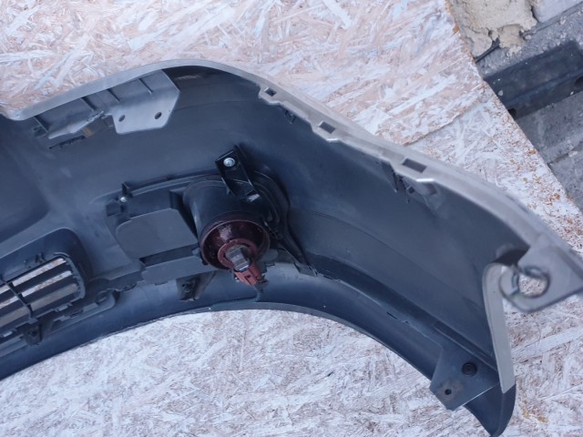 512413 Toyota Avensis T25, 2005, Ködlámpás Első Lökhárító, 52119-05160.