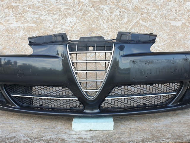 512416 Alfa Romeo 147, 2006, Ködlámpás Első Lökhárító, 156055409.