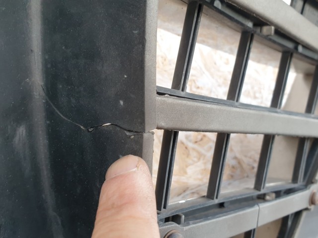 512417 Alfa Romeo 147, 2006, Ködlámpás Első Lökhárító, 156055409.