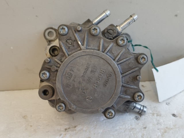 512435 Audi A4, A6 Bosch 03G 145 209, Vákumpumpa, Tandempumpa.