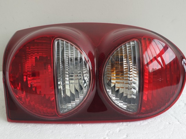512136 Jeep Cherokee KJ, 2007, Bal Hátsó Lámpa.