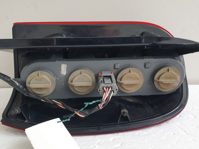 512136 Jeep Cherokee KJ, 2007, Bal Hátsó Lámpa.