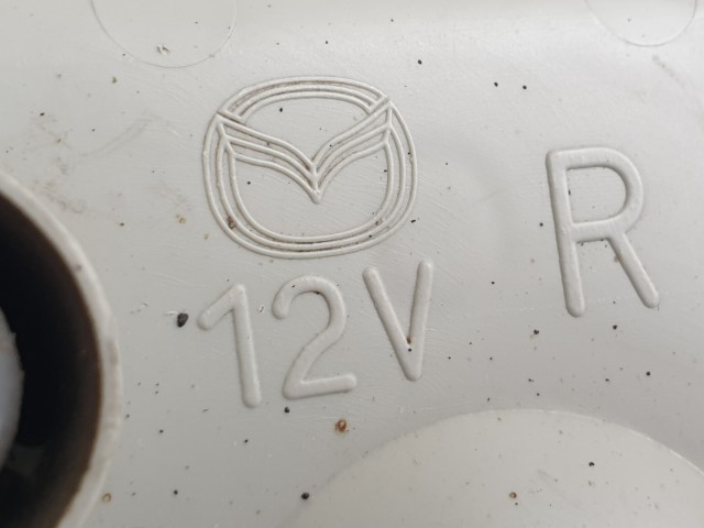 512139 Mazda 5, 2009, Jobb Hátsó Ködlámpa Lökhárítóba. CD8551650.