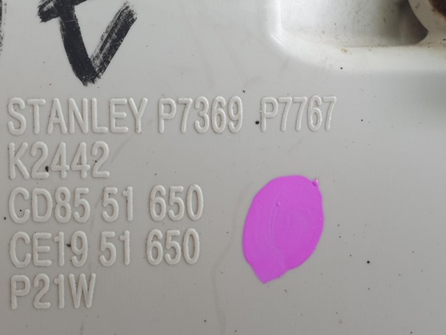 512139 Mazda 5, 2009, Jobb Hátsó Ködlámpa Lökhárítóba. CD8551650.