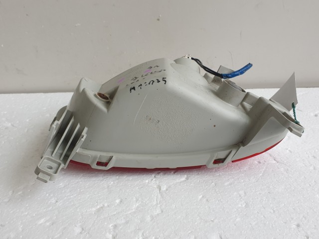 512139 Mazda 5, 2009, Jobb Hátsó Ködlámpa Lökhárítóba. CD8551650.