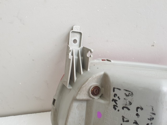 512140 Mazda 5, 2009, Bal Hátsó Ködlámpa Lökhárítóba. CD8551660.