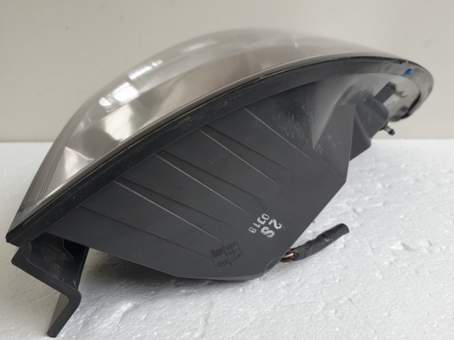 512141 Chevrolet Captiva 2010, Jobb Hátsó Lámpa, 2685