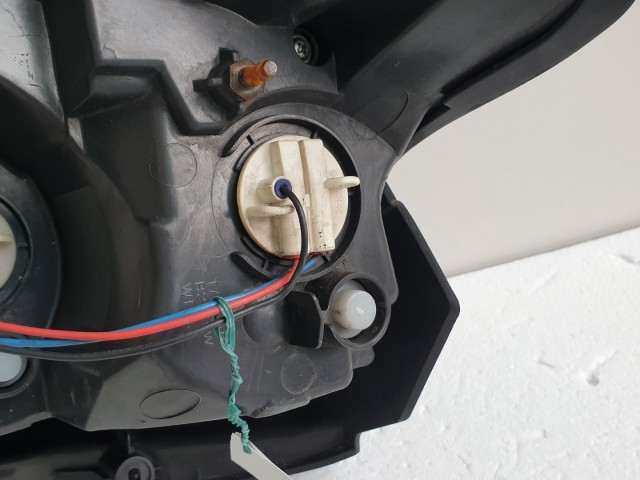 512141 Chevrolet Captiva 2010, Jobb Hátsó Lámpa, 2685