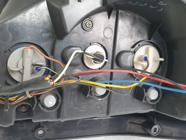 512141 Chevrolet Captiva 2010, Jobb Hátsó Lámpa, 2685