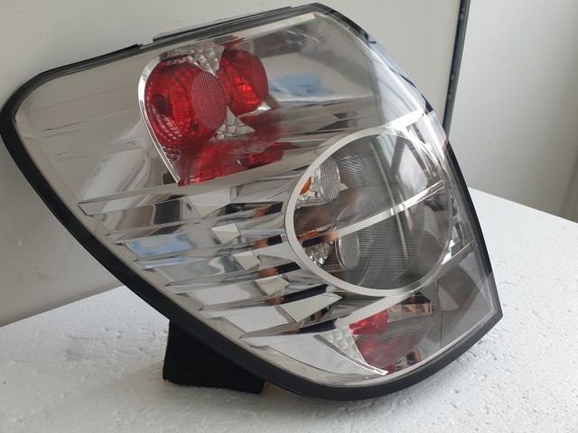 512142 Chevrolet Captiva 2010, Bal Hátsó Lámpa, 2685