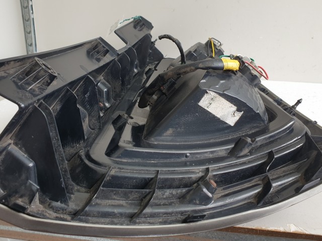 512143 Kia Soul 2011, Bal Hátsó Lámpa, 92401-2K0L.