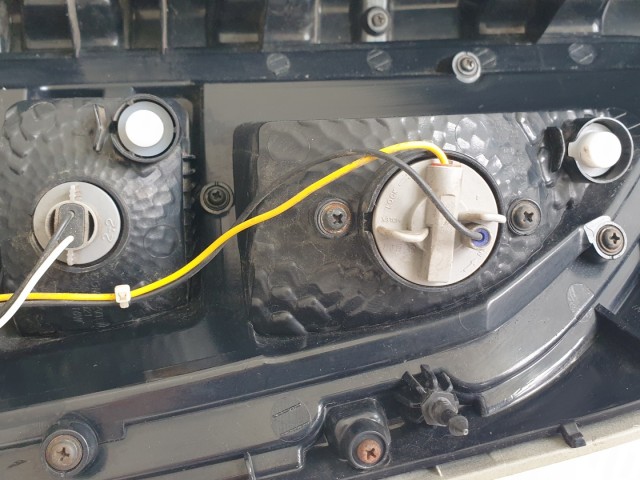 512143 Kia Soul 2011, Bal Hátsó Lámpa, 92401-2K0L.