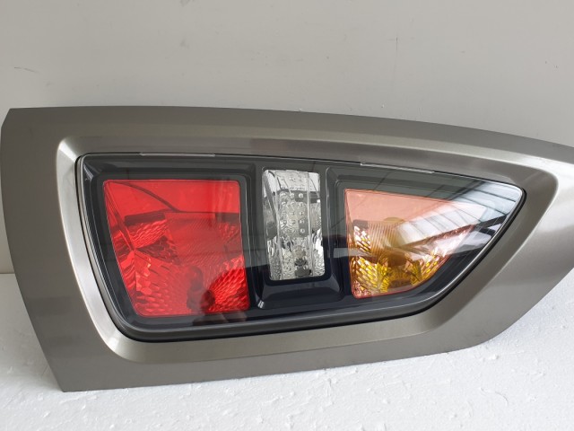 512144 Kia Soul 2011, Jobb Hátsó Lámpa, 92402-2K0R.