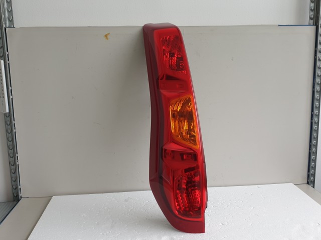 512147 Nissan X Trail 2008, Bal Hátsó Lámpa, 220-63929.