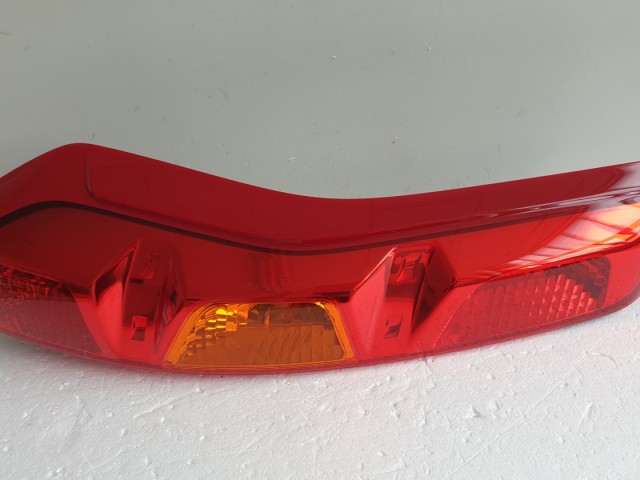 512147 Nissan X Trail 2008, Bal Hátsó Lámpa, 220-63929.