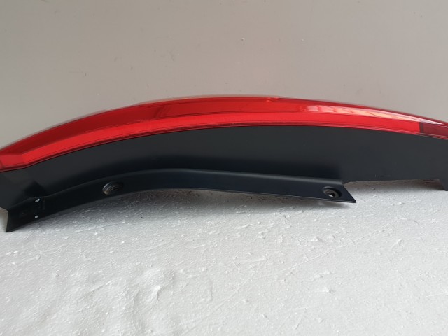 512147 Nissan X Trail 2008, Bal Hátsó Lámpa, 220-63929.