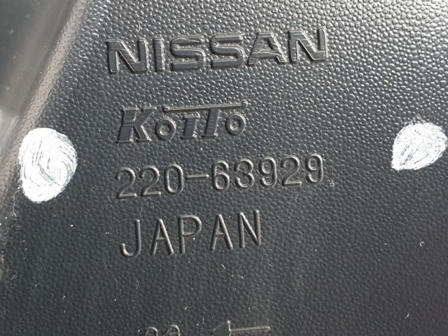 512147 Nissan X Trail 2008, Bal Hátsó Lámpa, 220-63929.