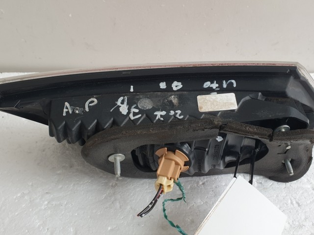 512149 Honda Civic UFO, 2007, Jobb Hátsó Belső Lámpa, 226-16721.