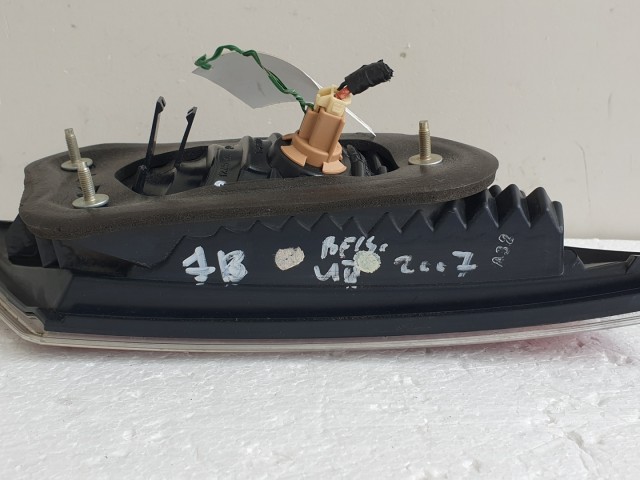 512151 Honda Civic UFO, 2007, Jobb Hátsó Belső Lámpa, 226-16721.