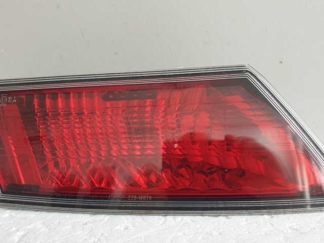 512152 Honda Civic UFO, 2007, Bal Hátsó Belső Lámpa, 226-16721.