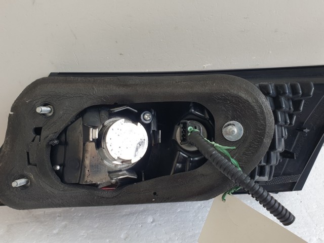 512154 Honda Civic UFO, 2010, Bal Hátsó Belső Lámpa, 226-16721.