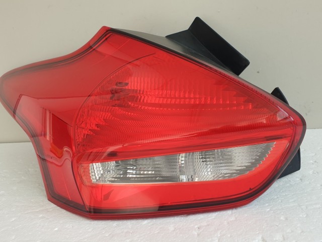 512166 Ford Focus 3, 2015, Bal Hátsó Lámpa, F1EB-13405-BC.