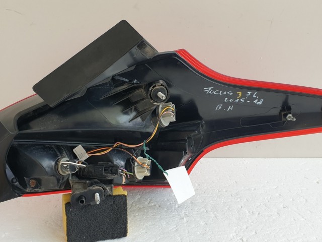 512166 Ford Focus 3, 2015, Bal Hátsó Lámpa, F1EB-13405-BC.