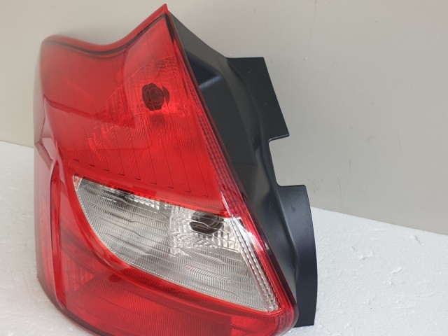 512167 Ford Focus 3, 2012, Bal Hátsó Lámpa, BM51-13405.