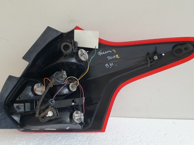 512167 Ford Focus 3, 2012, Bal Hátsó Lámpa, BM51-13405.