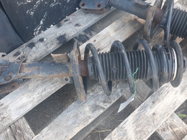 511074 Renault Master 2014, Bal Első Gólyaláb, Rugó Lengéscsillapító.