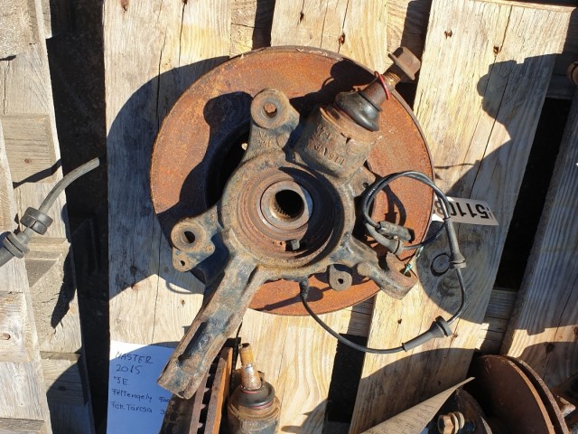 511082 Renault Master 2.3 Dci, 2015, Bal Első Csonkállvány, Kerékagy. 31Fog.